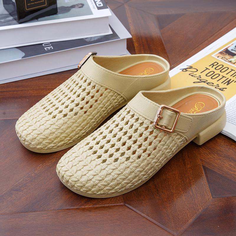 Yuzhihao Women's Casual Slip-On Sandals - New Summer Hollow Design, Closed-Toe, Low Heel