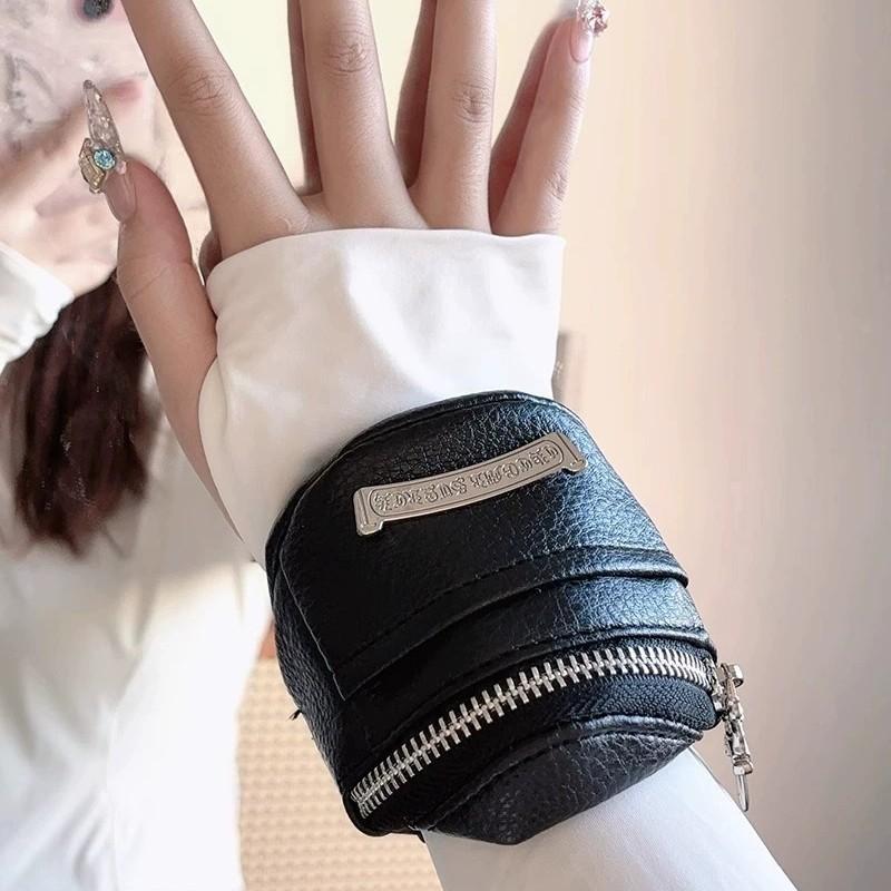 Fashion Black Wrist Bag for Women Lychee Hot Girl Bag 2025 New Waist Bag Sweet Cool Style Chest Bag Coin Purse Earphone Bag