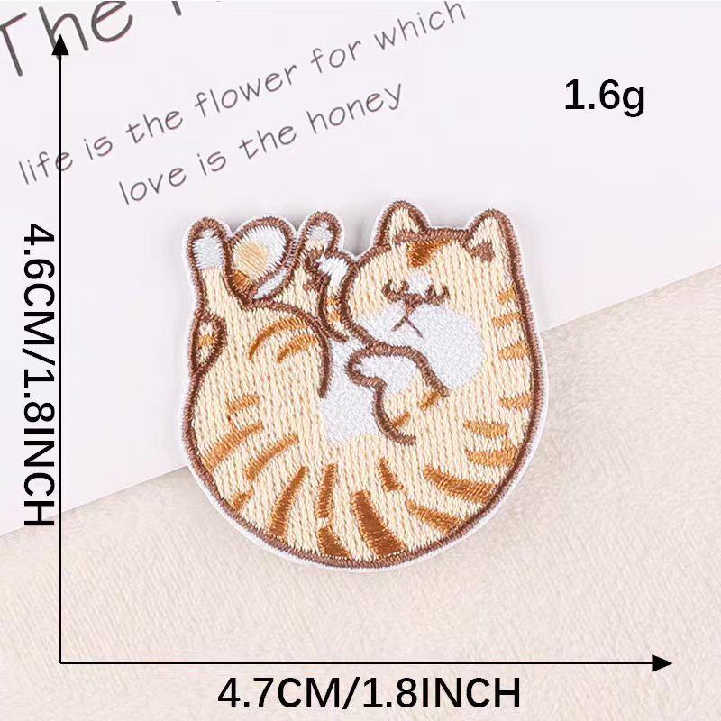 6Pcs/Lot Cute Striped Cats Embroidered Patch Cartoon Animals Applique Fabric Clothing Iron On Patch