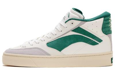 Herrenschuhe – Sportschuhe