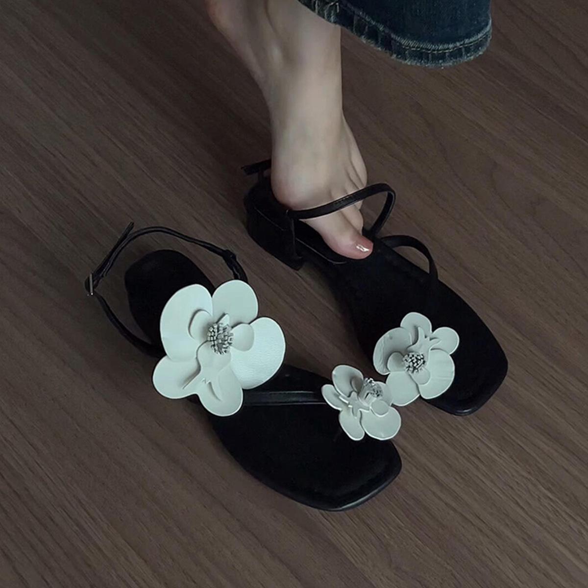 

Sheepskin version~ Simple one-word flower leather thick heel sandals women s versatile open-toed square head with skirt sandals summer 35 чёрный