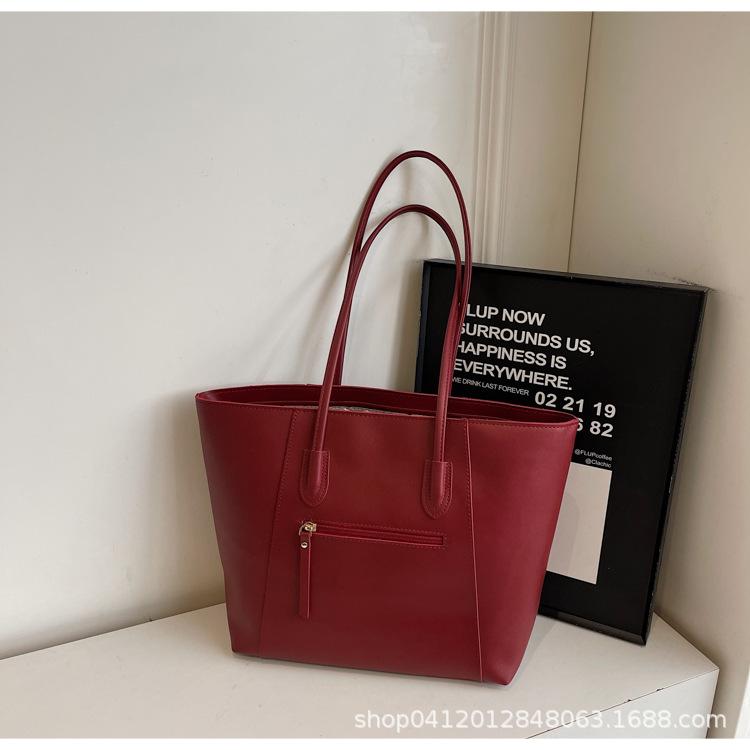 

Trend large capacity tote bag women s fashion shoulder handbag retro simple texture 2025 popular women s bags