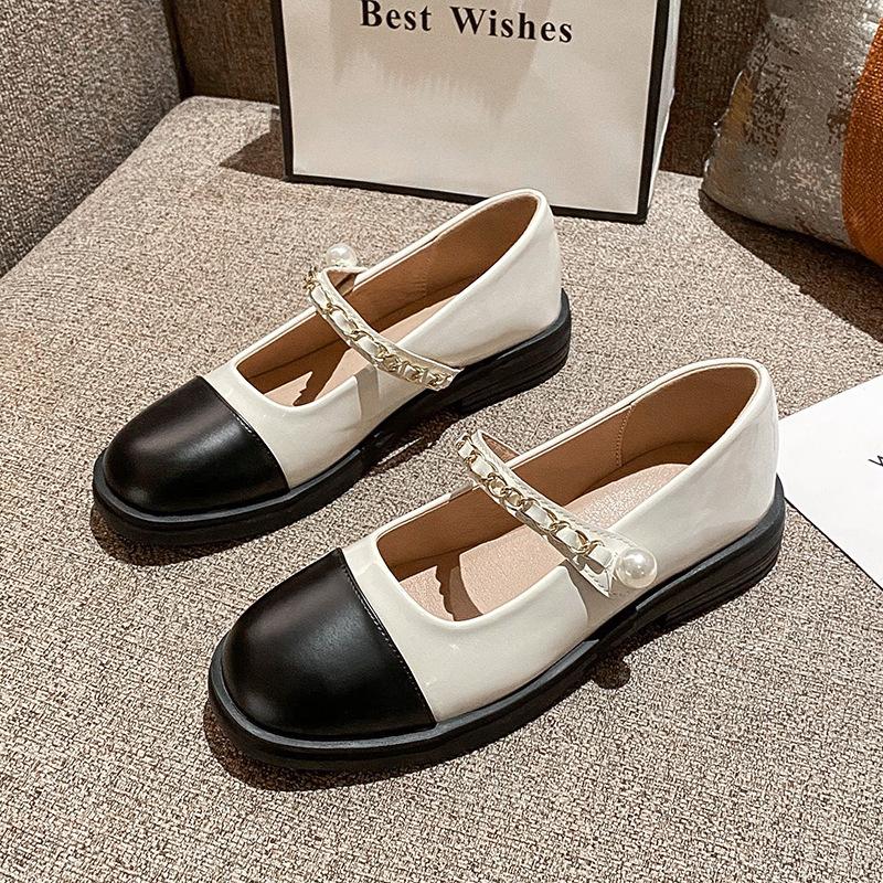 

Туфли Мэри Джейн в стиле ретро, летние, для мягкой сестры, JK, маленькие кожаные туфли, женские, контрастного цвета, с цепочкой, в университетском стиле, с открытым вырезом, одинарные туфли, 2025, маленькие fr 42 чёрный