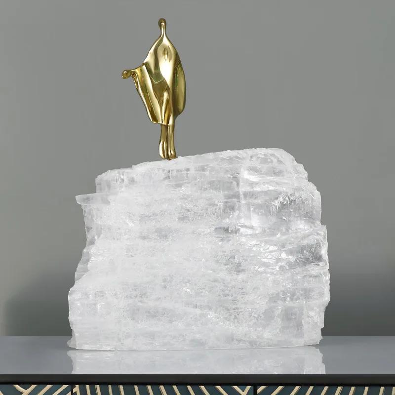 Metal Figure Sculpture Crystal Handicraft Ornaments Golden Man Decorative Figurines Home Decoration Accessories Desk Decoration