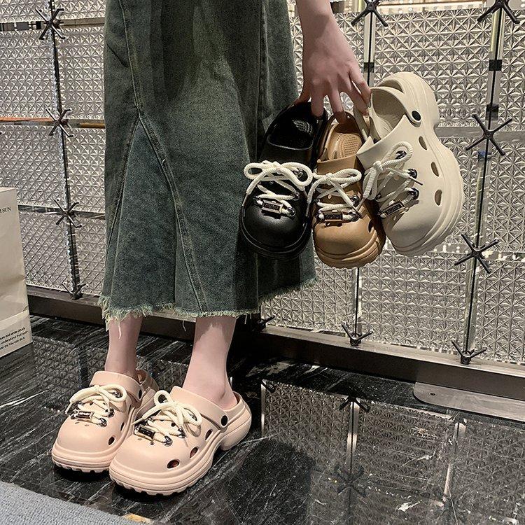 Platform women's shoes 2025 new beach sandals lace-up hole shoes Platform sole casual and comfortable versatile one-pedal sandals