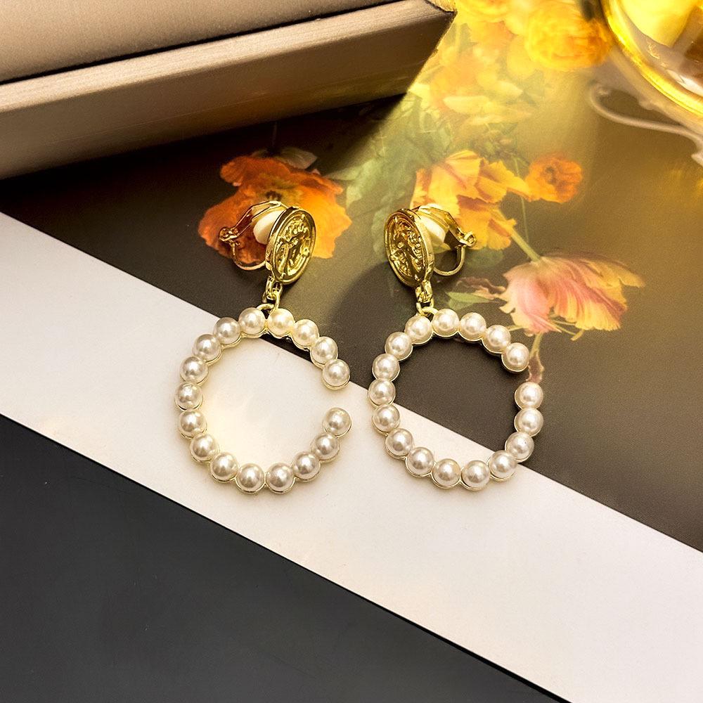 High-End Französische Dreieck Ohrclips ohne Piercing - Damen Einfache, Elegante, Luxuriöse Ohrringe