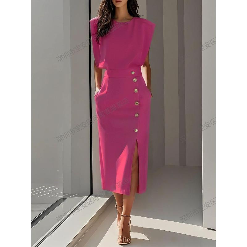 

Fashion royal sister style solid color round neck waist split metal buttons summer dress women XXL рожевий червоний колір