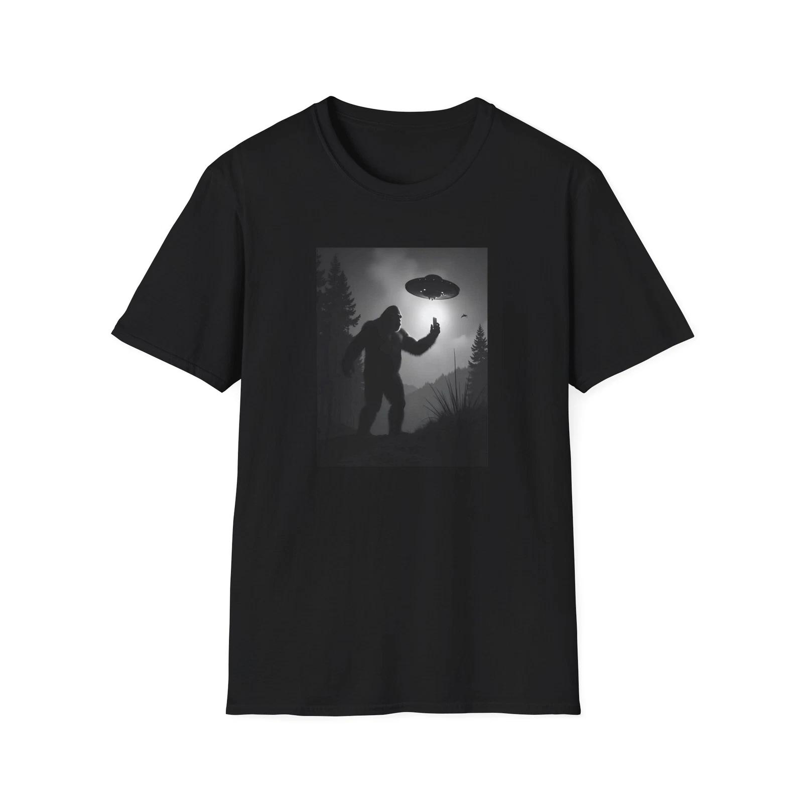 Bigfoot UFO Selfy Unisex T-Shirt, Adventure Shirt, Gift for Explorers, Funny Tee L