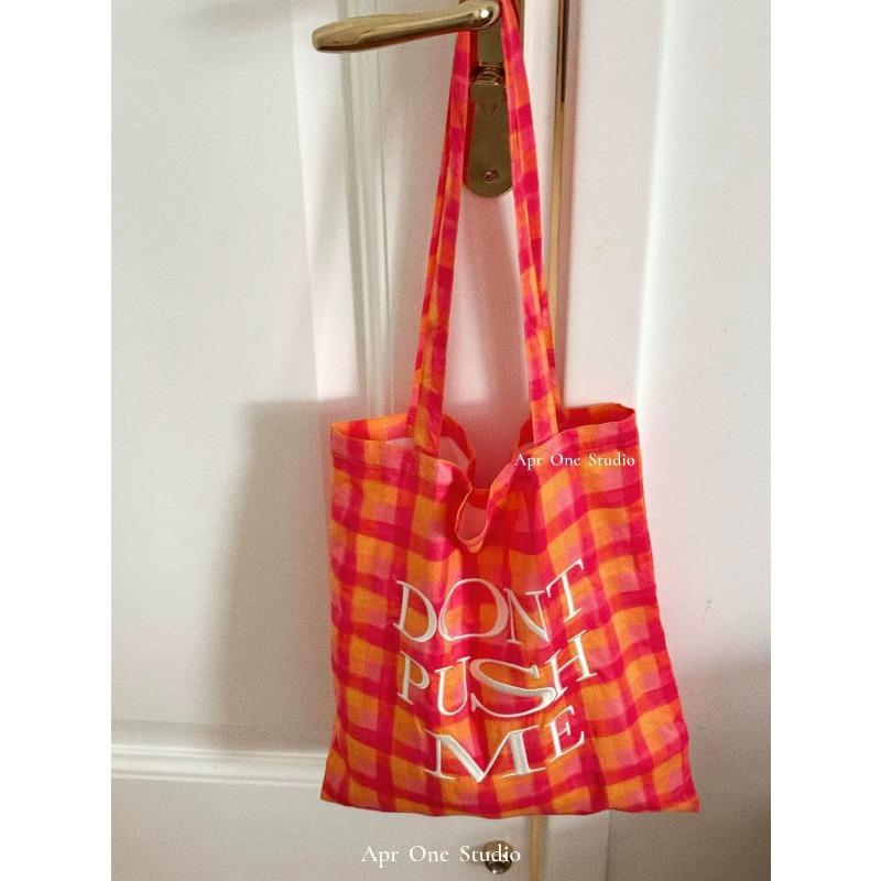 

Original Color Plaid Canvas Bag Large Capacity Vintage Summer Dopamine Embroidered Tote Bag Commuter Bag закат