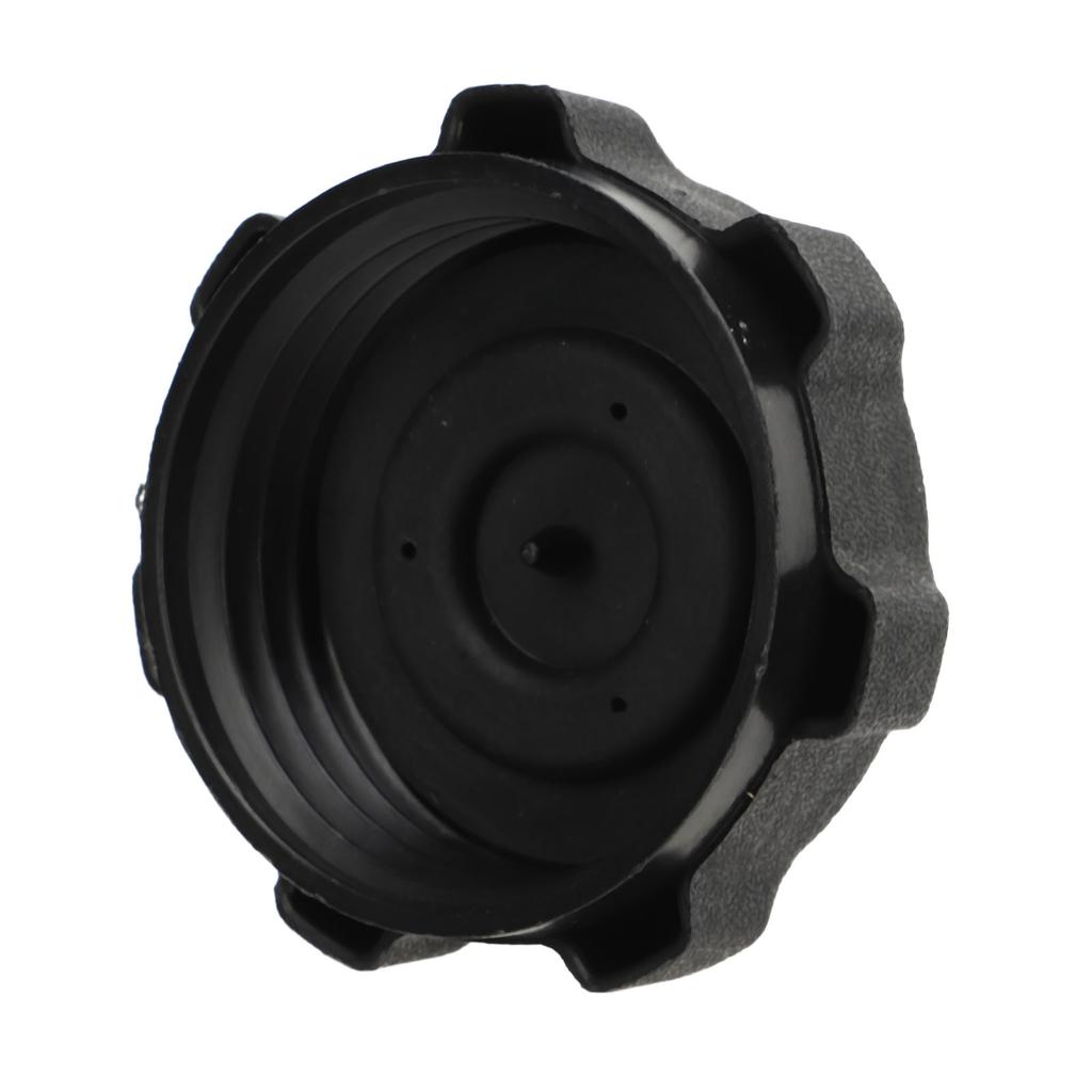 Fuel Tank Cap Black Leak Free AM107344 for John Deere LA100 LA105 LA110 LA115 LA120 LA125 LA130