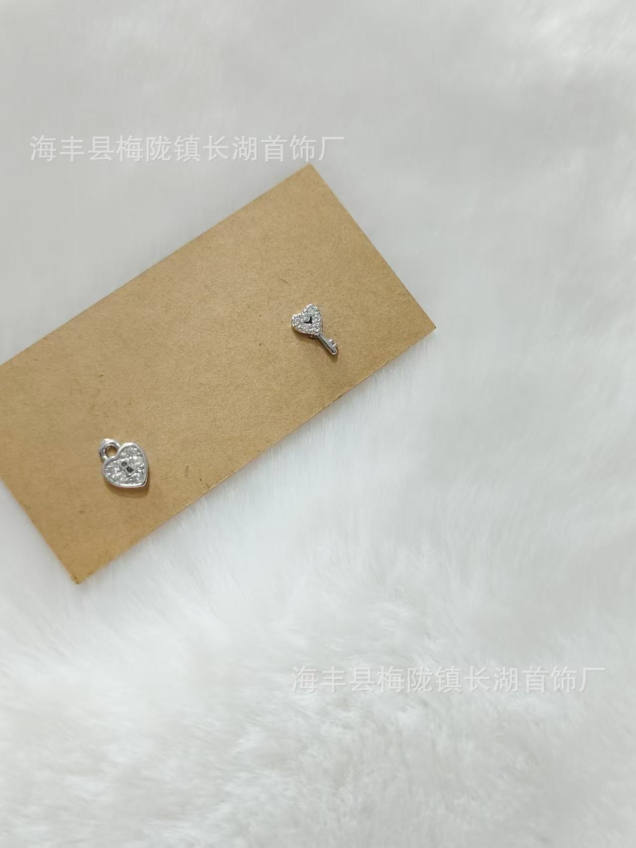 

Asymmetrical love full diamond key stud earrings titanium steel lock stacked wearing double ear holes sweet cool yk woman