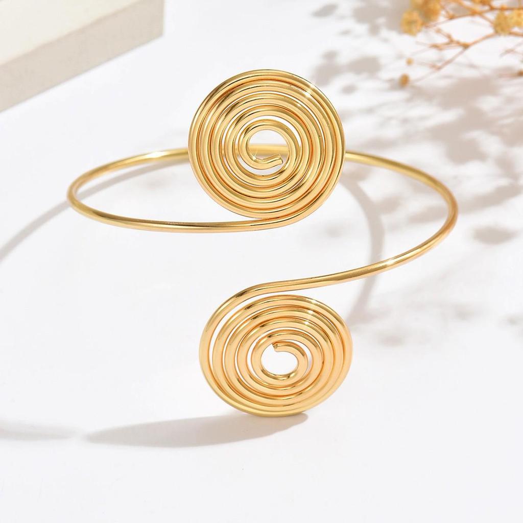 European-American Style Open Armlet: Trendy, Unique, and Elegant Cold-Style Bracelet.