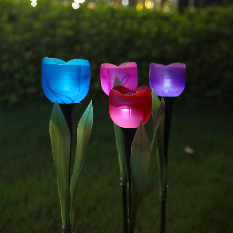 Solar Tulip Lawn Light With Ip44 Protection Long-lasting 16 Hour Illumination