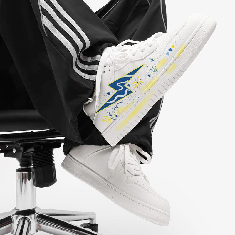 Unisex School Season Microfiber Board Sneakers Couple Casual Shoes Sizes 36-44 for Campus Walking Travel Streetwear and Daily Wear