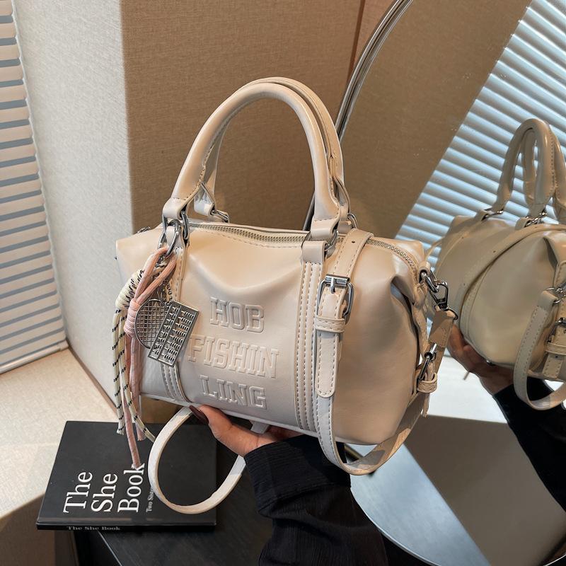 Beliebte Taschen Damen Frühling und Sommer neue vielseitige Umhängetaschen einfache tragbare Kissen-Taschen