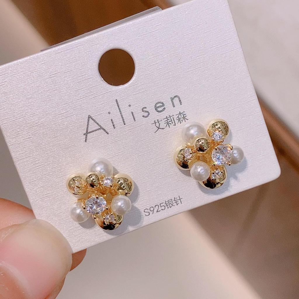 Elegant Zirconia Millet Pearl Stud Earrings with S925 Silver Needle - Exquisite Handheld Bouquet Design for Women
