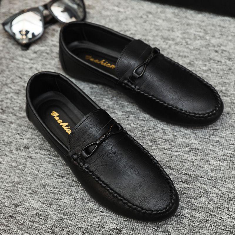 Summer new men's lazy breathable driving men's casual leather shoes men's soft soles