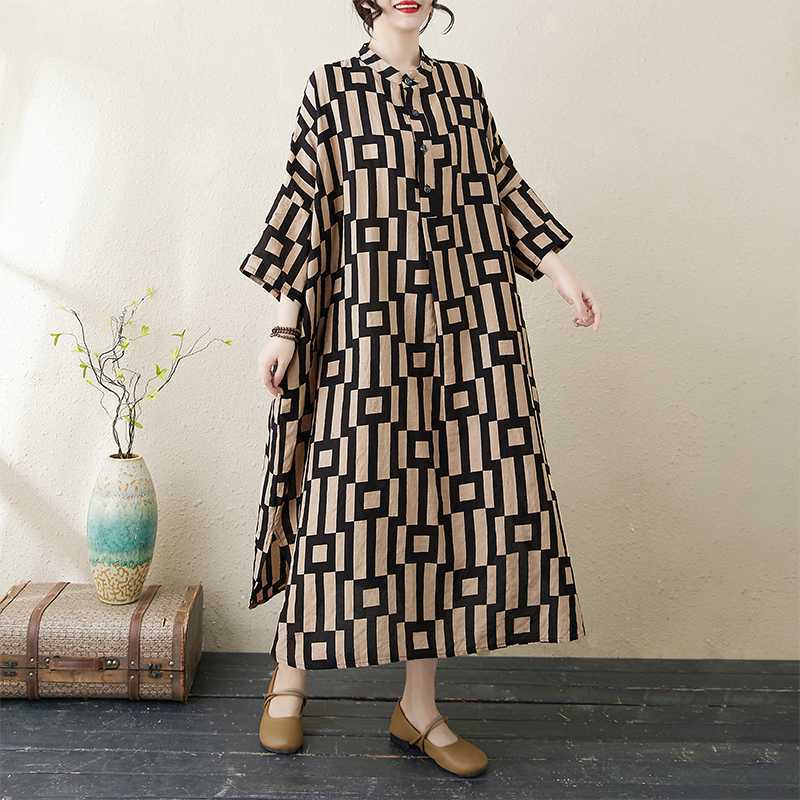 2025 Printed Stand Neck Loose Extra-Large Size Vacation Dress