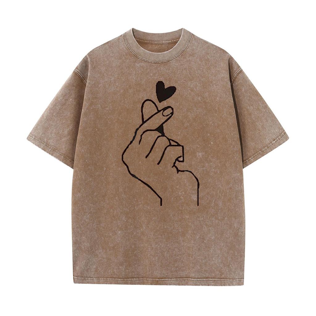 Men’s and Women’s Harajuku Graphic T-Shirt Love Heart Print Ulzzang Korean Style Tops Oversized Tee Short Sleeve