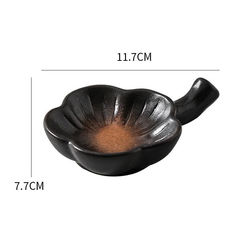 Japanese Style Ceramic Flavored Sauce Dishes Flower Shape With Creative Handles Household Fruit Sushi Plates Kitchen Supplies