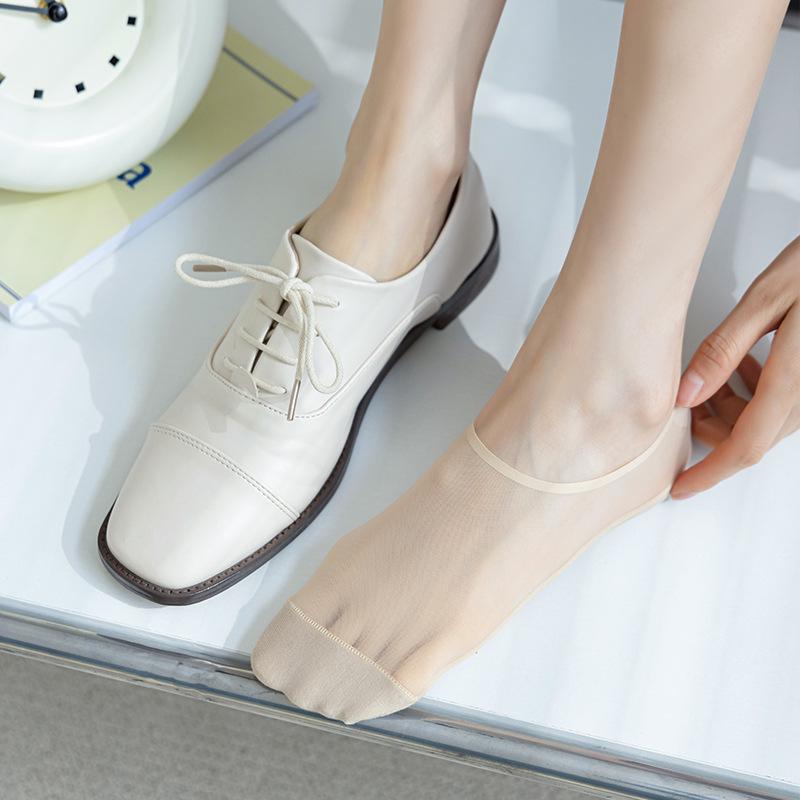 Women's Plus Size Low-Cut Invisible Socks - Ice Silk, Anti-Slip, Thin Cotton Sole, Spring/Summer