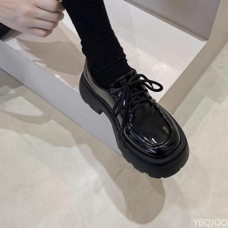 Fashion Women's flat shoes autumn black fashionable comfortable leather shoes lace up outdoor casual versatile women's shoes