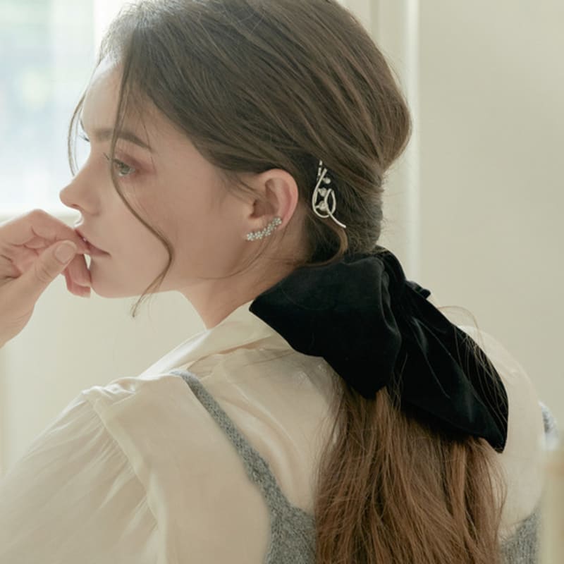 

BESTY Sophia Noir Hairpin Sophia Hairpin - Black