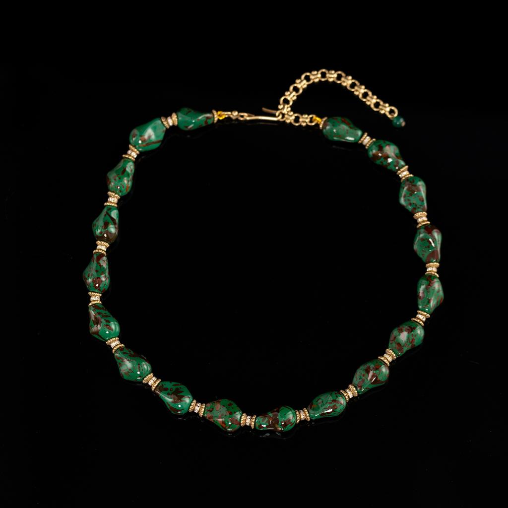 Direktlieferung Mittelalterlicher Vintage Schmuck Nischen Design Französische Retro Schlüsselbein Kette Halskette Halskette Neu