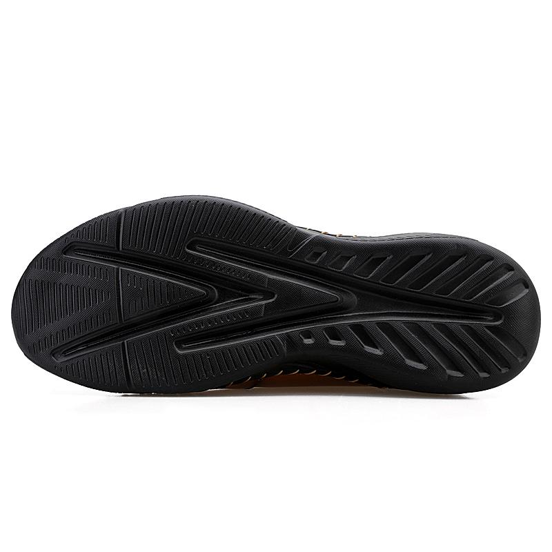 2025 Summer Men's Mesh Hiking Shoes Breathable Anti-Slip Climbing Shoes Outdoor Running Sneakers Leisure Walking Footwear 48