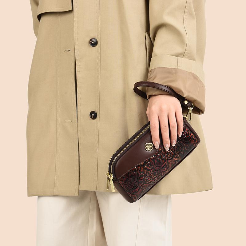 Elegante Borsa a Tracolla Floreale Goffrata da Donna – Mini Borsa a Spalla Vintage con Dettagli Dorati