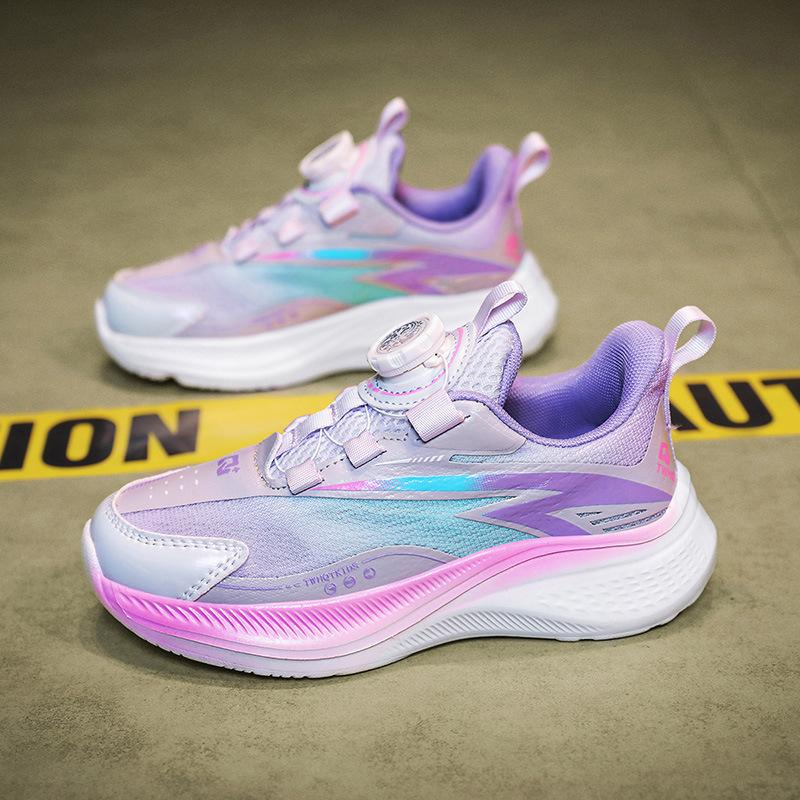 

Модные кроссовки для девочек 2025 года, обувь для детей среднего и старшего возраста, кроссовки, вращающаяся кнопка, спортивная обувь, износостойкая и легкая 29