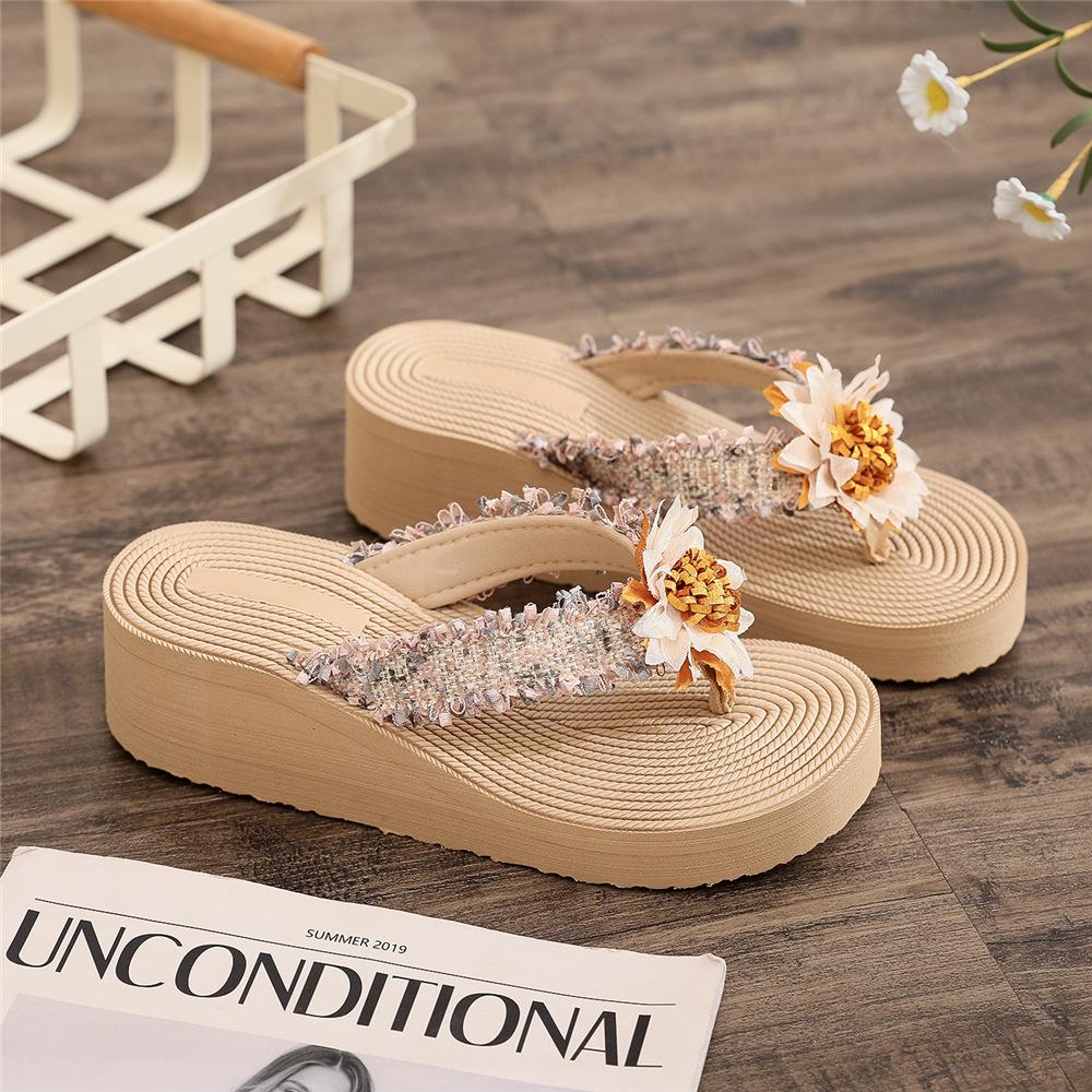 Bohemian Small Fragrant Style Imitation Grass Rope Woven Applique Flip-flops Xia Liang Slippers Women Wear Wedge Heels High Heels Beach Shoes