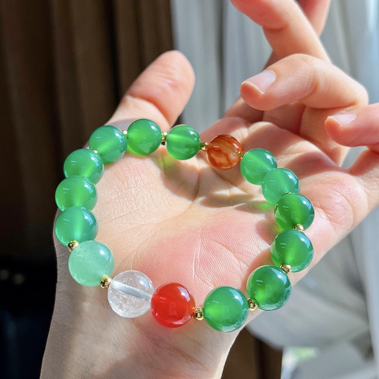 10Mm High Quality Vitreous Emperor Green Chalcedony White Crystal Bracelet Bracelet