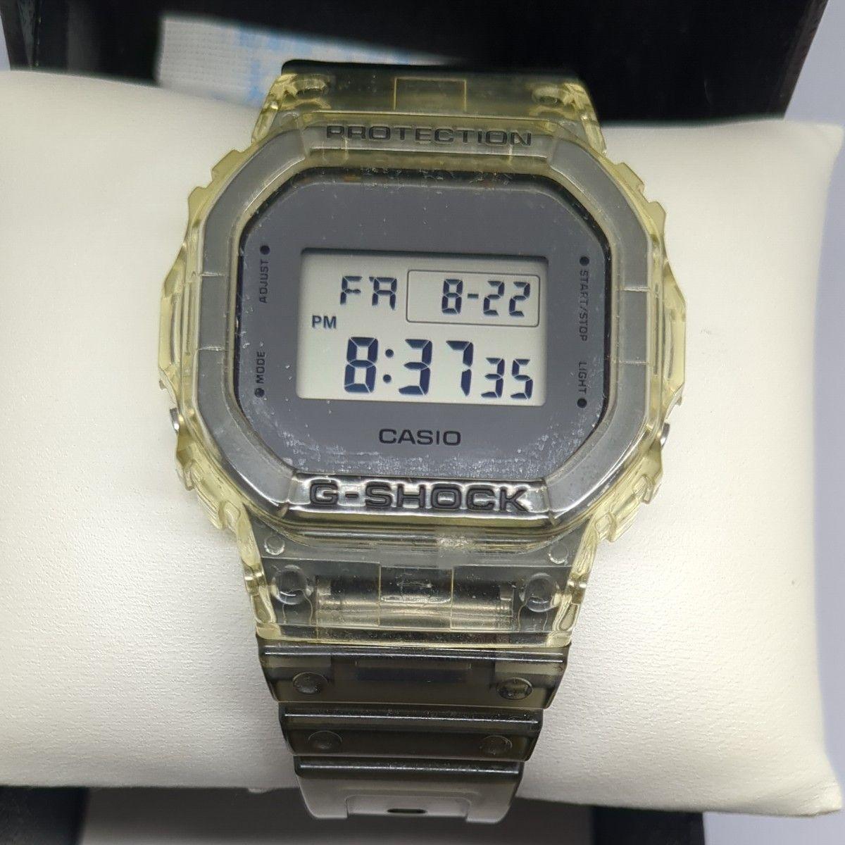 Casio G-SHOCK dw-5600sk