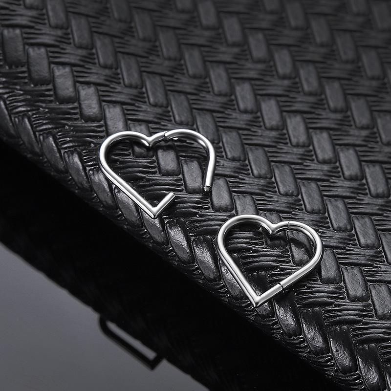 Titanium Heart Segment Ring: 16G Cartilage & Septum Piercing Earring (8/10mm)