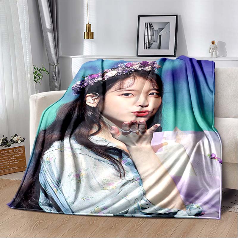 

Cool Girl Korean Singer Throw Blanket for Living Room Sofa Bedroom Travel Blanket Room Decor Lightweight Blanket Fan Gifts