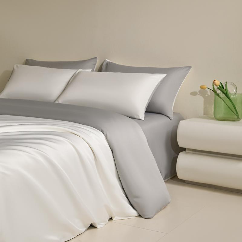 

new summer cool ice silk four-piece light luxury high-end bedding silky sleeping naked high-end color matching 4-piece set 1.2m sheet 3pcs