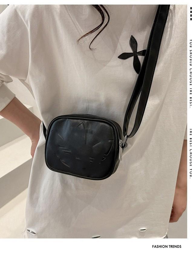 Elegante Leichte Umhänge-Schultertasche: Stilvoll, Kompakt, Perfekt für Reisen, Schlüssel und Telefon