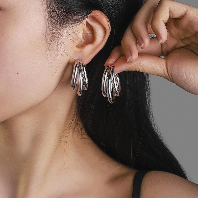 Elegant Gold Color Circled Hoop Earring for Woman Metal Elegant Vintage Geometric Statement Luxury Earrings Party Jewelry Gifts