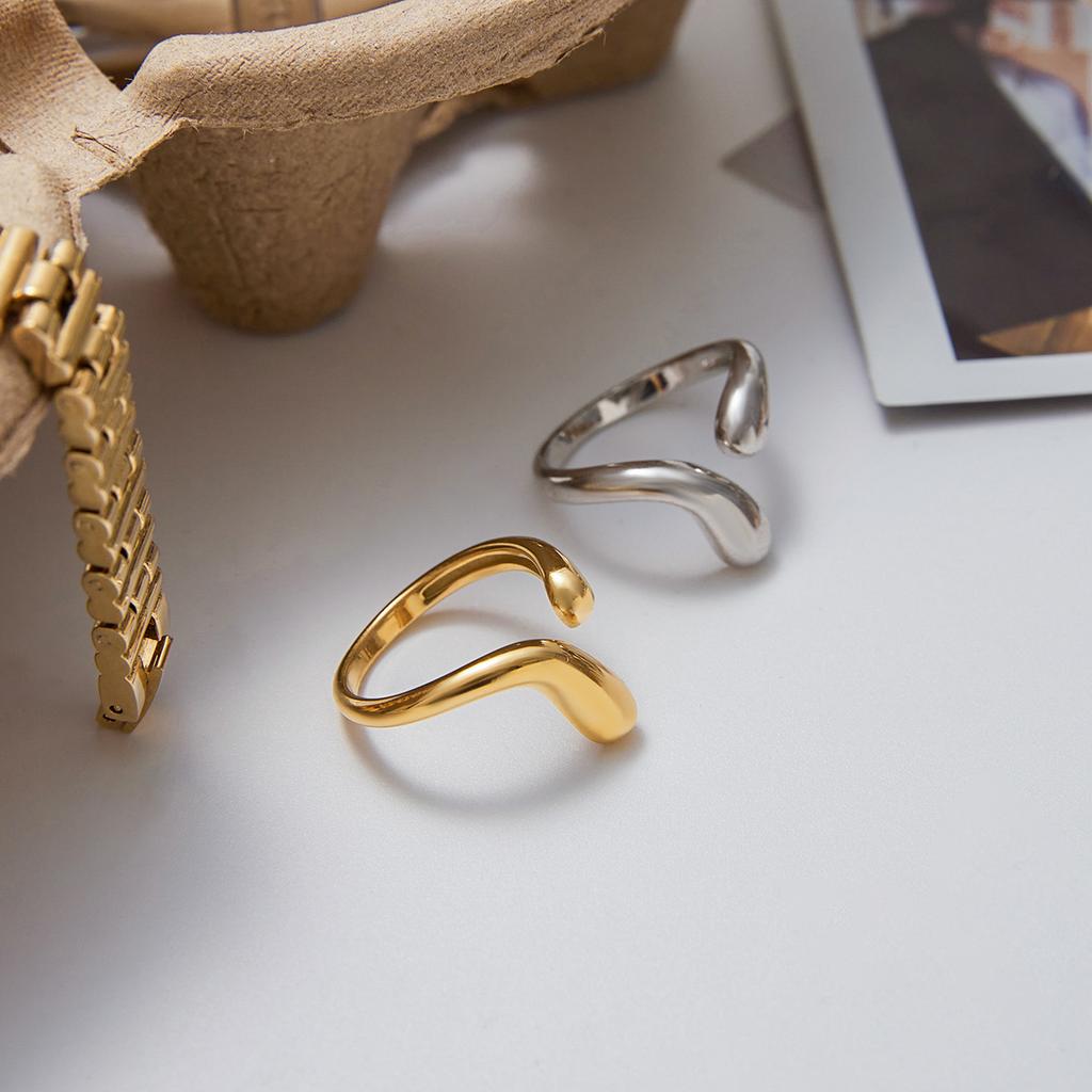 Yori Chic Polierter Tropfenförmiger Verstellbarer Offener Ring PVD Wasserbeständiges Metall Attraktiver Schicker Schmuck Damen