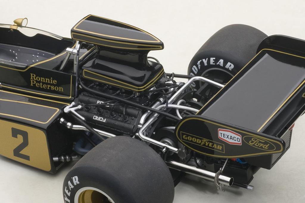 AUTOart 1/18 Lotus 72E 1973 #2 Ronnie Peterson