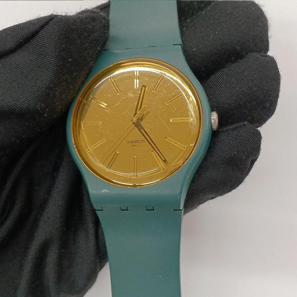 Used SWATCH SO29G103 GOLD IN THE GARDEN