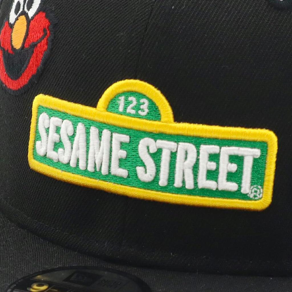 New Era Kids' Sesame Street Collaboration Cap, Black, Youth 950 Sesame Allover Black, Sizes 52-56cm