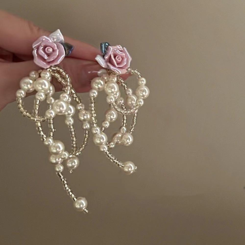 Silver Needle Retro Flower Pearl Earrings French Niche Stud Earrings Light Luxury High-end Earrings Women