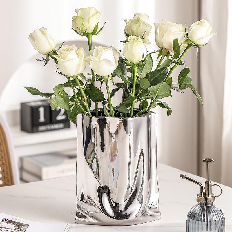1PC Gold Plated Vase Creative Flower Vase Luxury Aesthetic Room Decoration Ornament for Living Room 3 Sizes