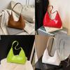 Retro Style Pu Crossbody Bag With Sewn Detail For Casual Outings