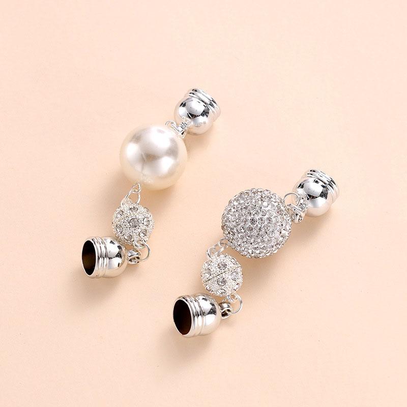 1Pc Multi-functional Practical Magnetic Buckle Convenient Scarf Magnetic Buckle DIY Multi Style Diamond Studded