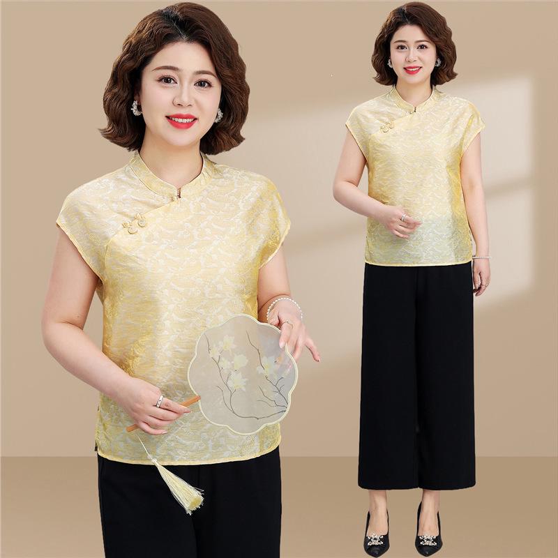 Mom's Chic Summer Chinese Style Two-Piece Short-Sleeve Top for Middle-Aged Women