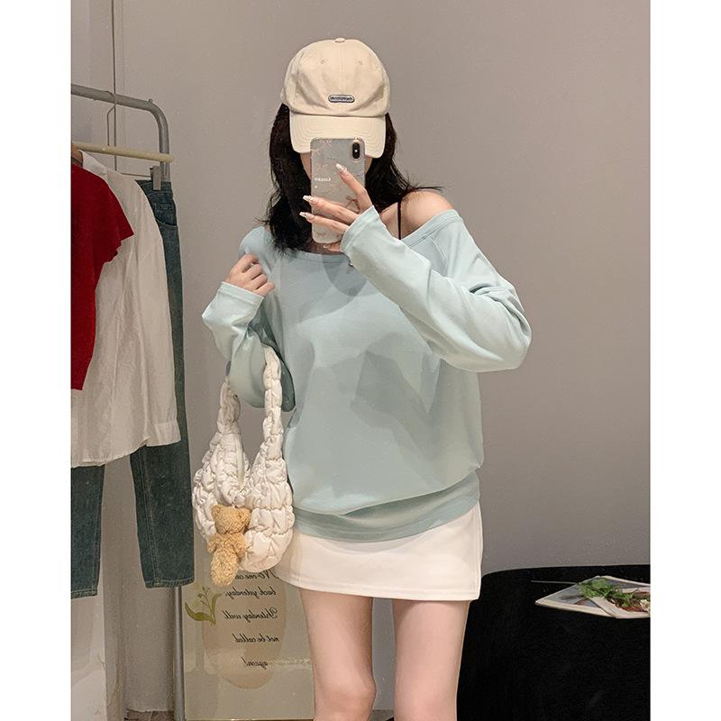 Černé volné tričko s dlouhým rukávem a šikmými rameny pro ženy, odhalující rameno, na začátek podzimu, ležérní, volné, sexy top na jedno rameno pro horkou holku