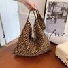 High-End Women'S Bags, Fashionable Contrasting Colors, Large-Capacity Student Shoulder Bags, Leopard Print Tote Bags.